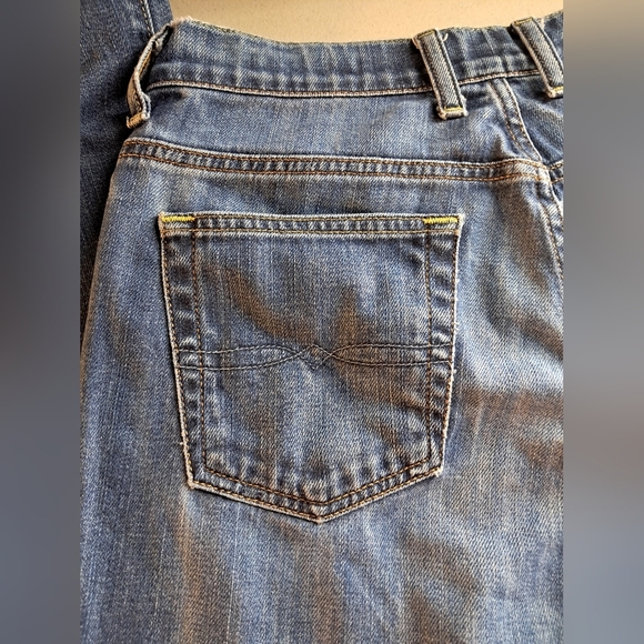 Lucky Brand Blue Jeans The Art Of The Blue Jean Size 6/28 - Picture 13 of 15